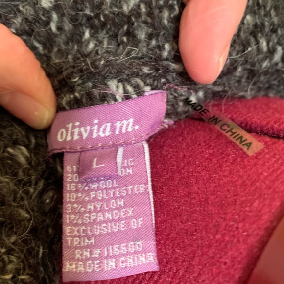 Olivia M long cardigan with knit ruffles and faux fur tuft trim NWOT - Picture 12 of 17